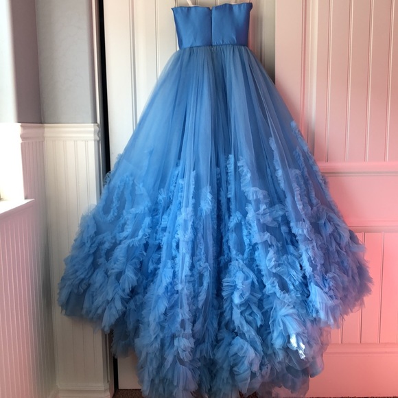 Sherri Hill - 52693 Strapless Ruffle Fringed Tulle Ball Gown Size 00 Unaltered - Picture 2 of 12